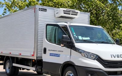Prefeitura de Correntina recebe caminhão frigorífico da Codevasf para transporte da alimentação escolar