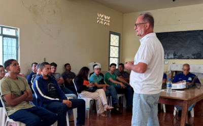 Correntina e Sebrae promovem capacitação em Apicultura Sustentável para fortalecer produção de mel no município